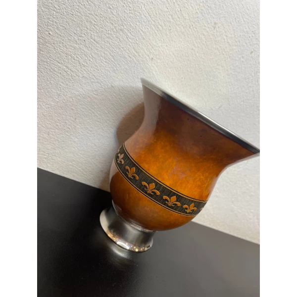 Cuia Pé e Bocal de INOX com faixa de flor de lis.