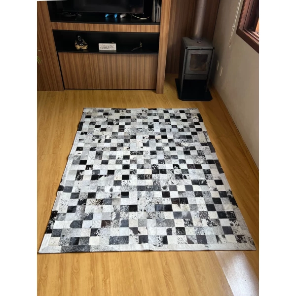 Tapete 1,5x2,0m Branco/Preto